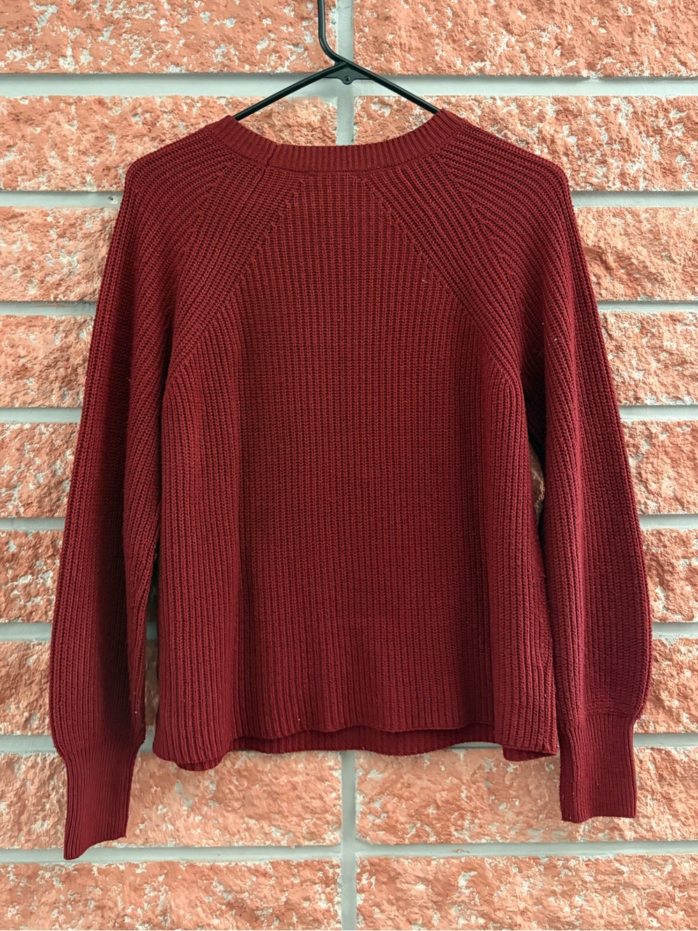 🌟 Jessica Simpson Ribbed Crewneck Sweater - Picture 3 of 7